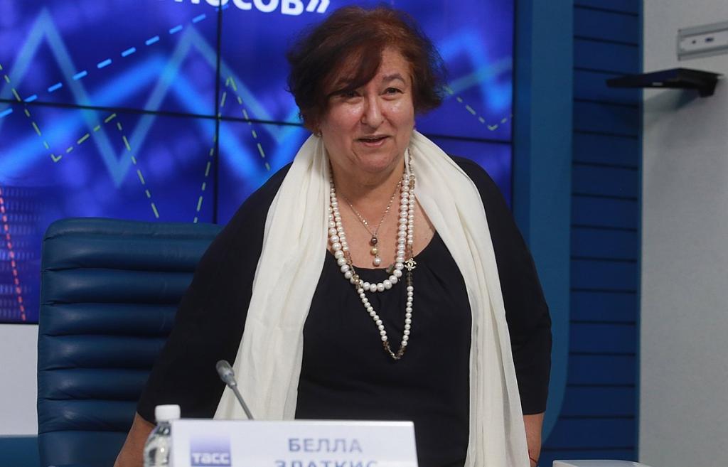 Белла Златкис в Сбербанке